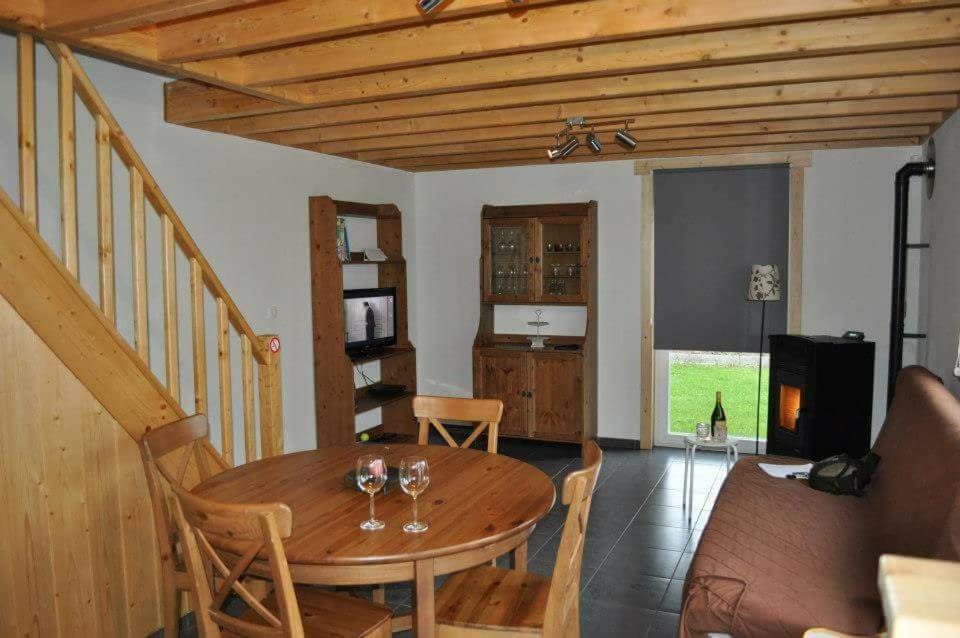 Bungalow Froid-Chapelle Extérieur photo